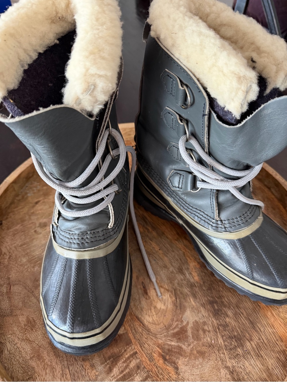 Sorel Women’s  Insulated Winter Duck Boots - Gray Brown Size 6